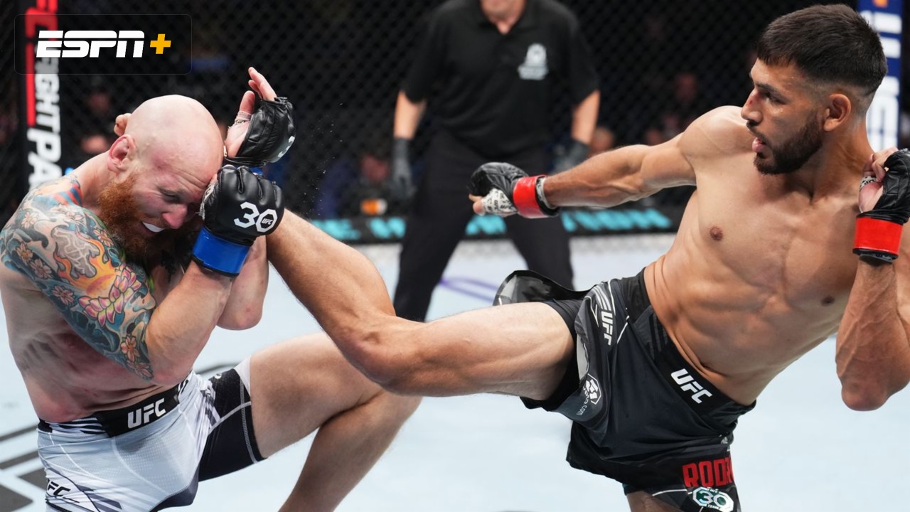 Yair Rodriguez vs. Josh Emmett (UFC 284)