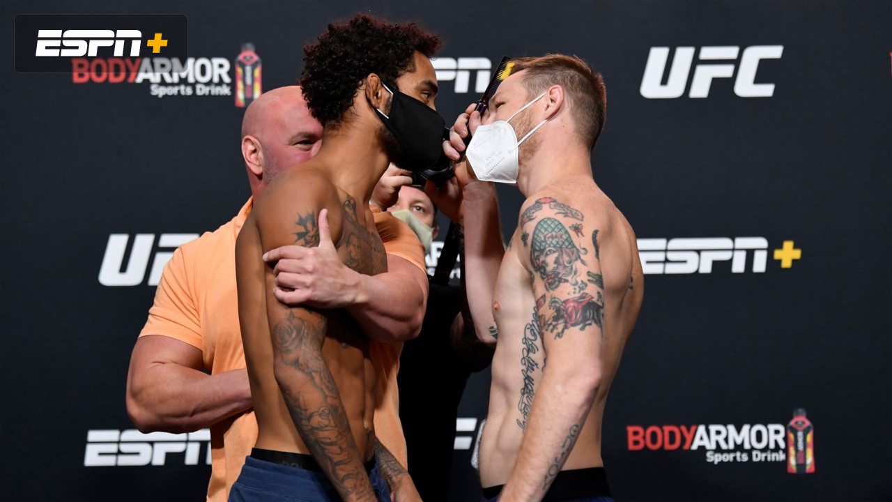 Roosevelt Roberts vs. Kevin Croom (UFC Fight Night: Waterson vs. Hill)