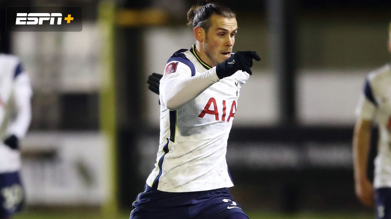In Spanish-Wycombe Wanderers vs. Tottenham Hotspur (4th Round) (FA Cup)