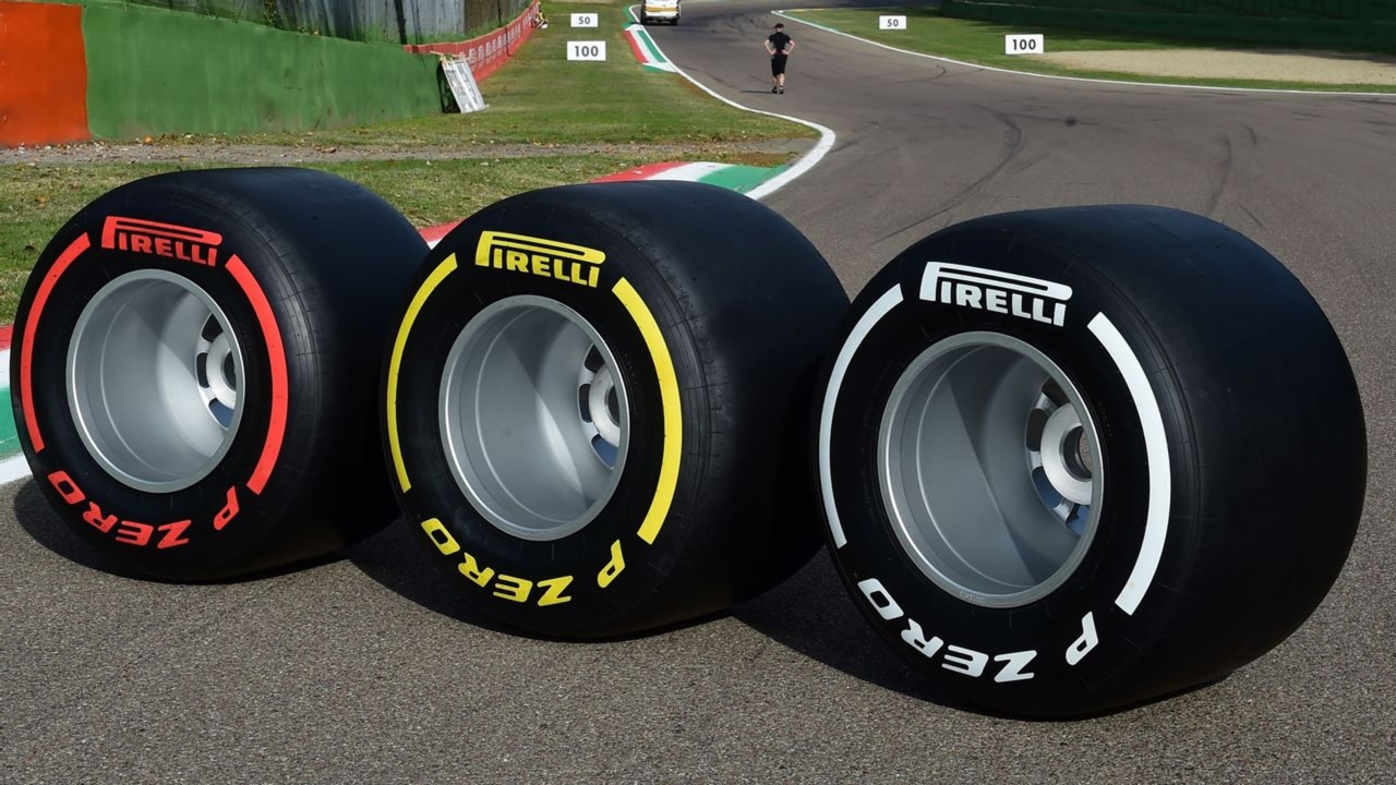 En Español-Formula 1 Abu Dhabi Grand Prix Practice 1