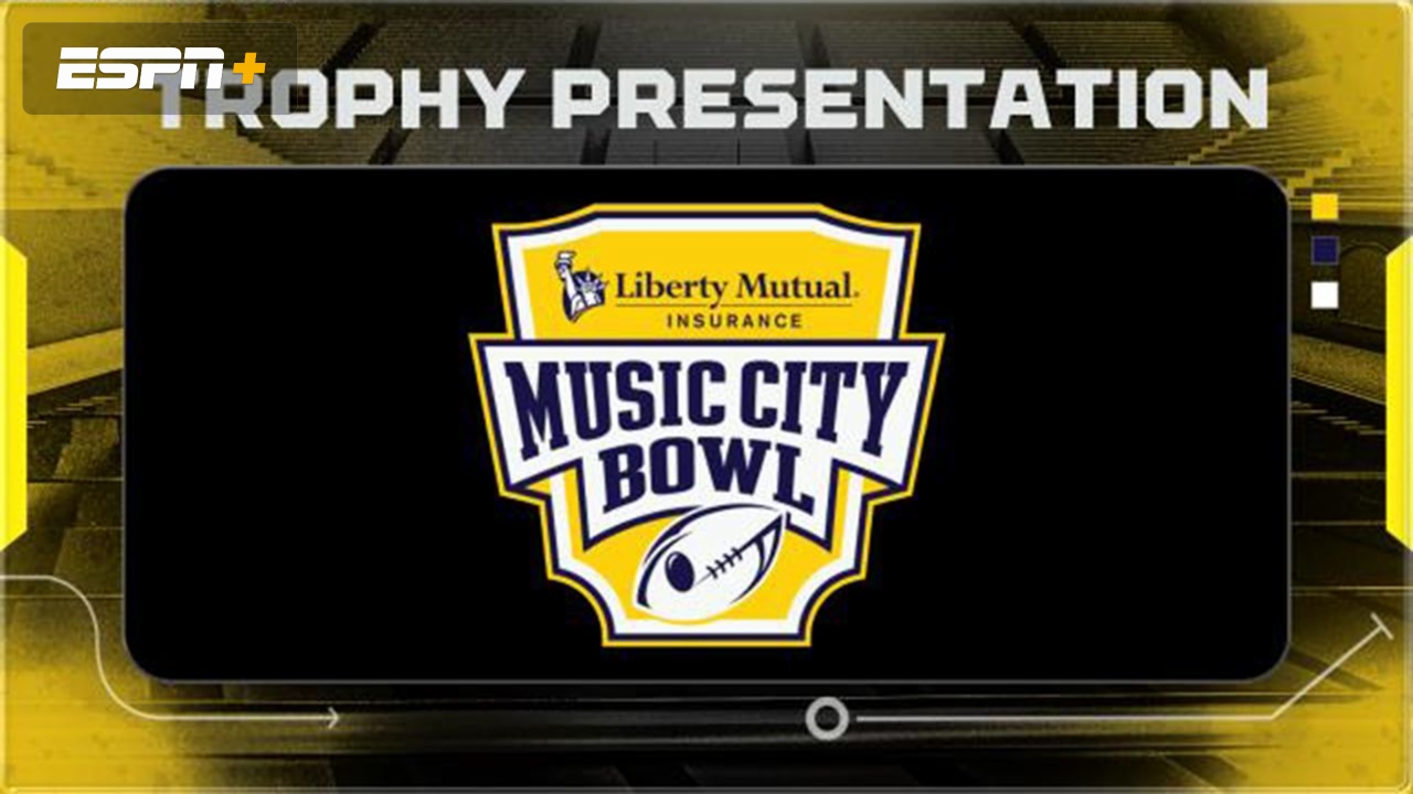 Liberty Mutual Music City Bowl Trophy Presentation