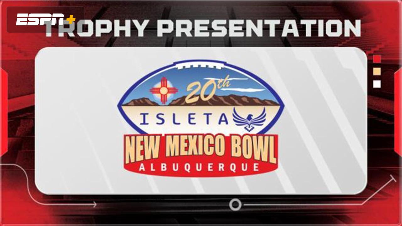 Isleta New Mexico Bowl Trophy Presentation