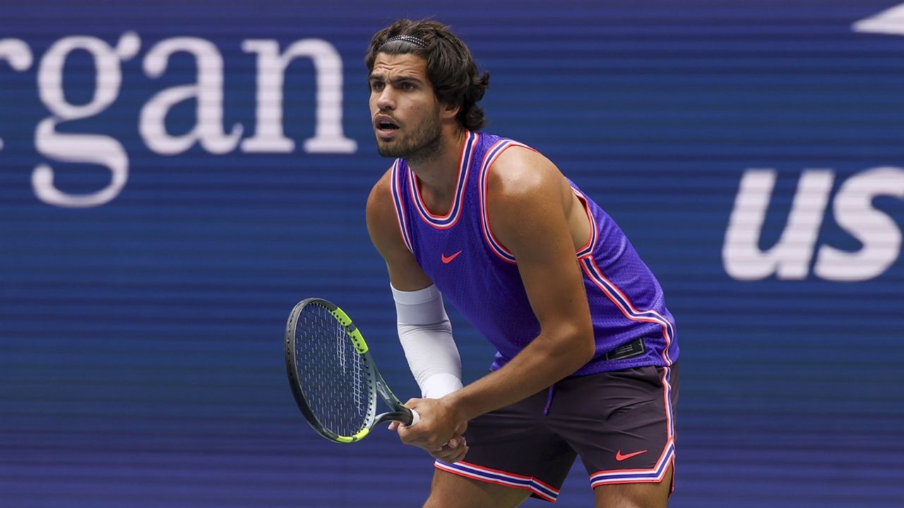 (2) Alcaraz vs. Safiullin (Men's First Round)