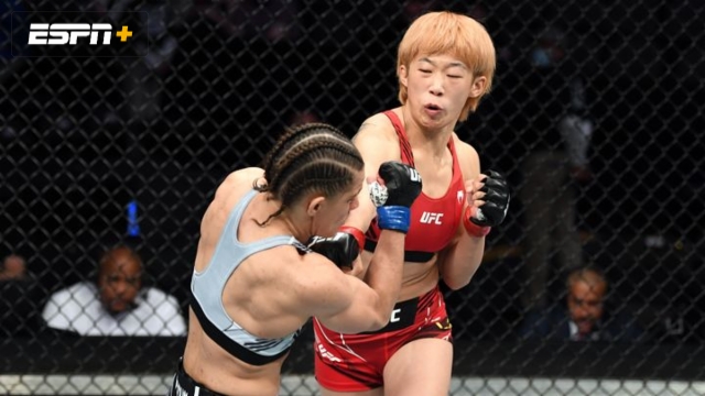 Liang Na vs. Ariane Carnelossi (UFC 261)