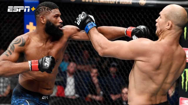 Curtis Blaydes vs. Junior Dos Santos (UFC Fight Night: Blaydes vs. Dos Santos)