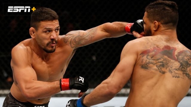 UFC Fight Night presented by Toyo Tires: Dos Anjos vs. Lee (Main Event)